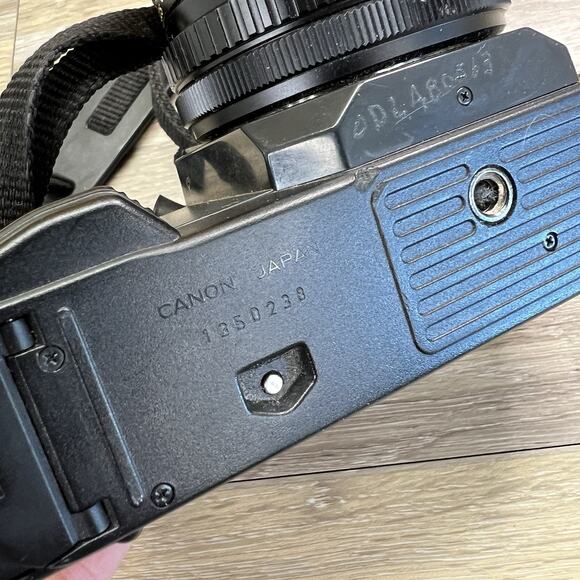 VTG Canon T50 SLR Film Camera 28mm Lens Manual Focus - JL457 - Picture 6 of 6